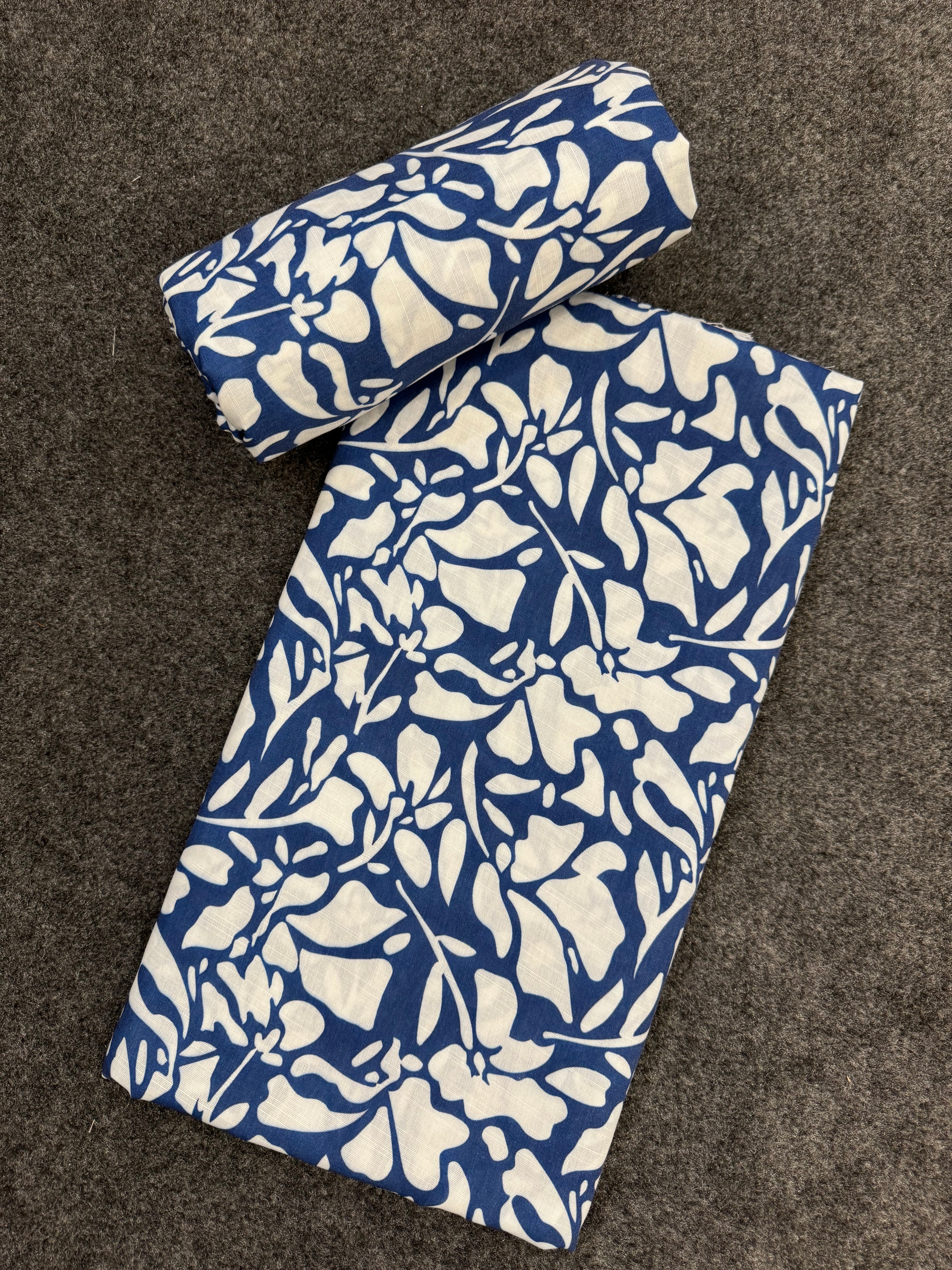 2 Piece- Unstitch (Khaddar)