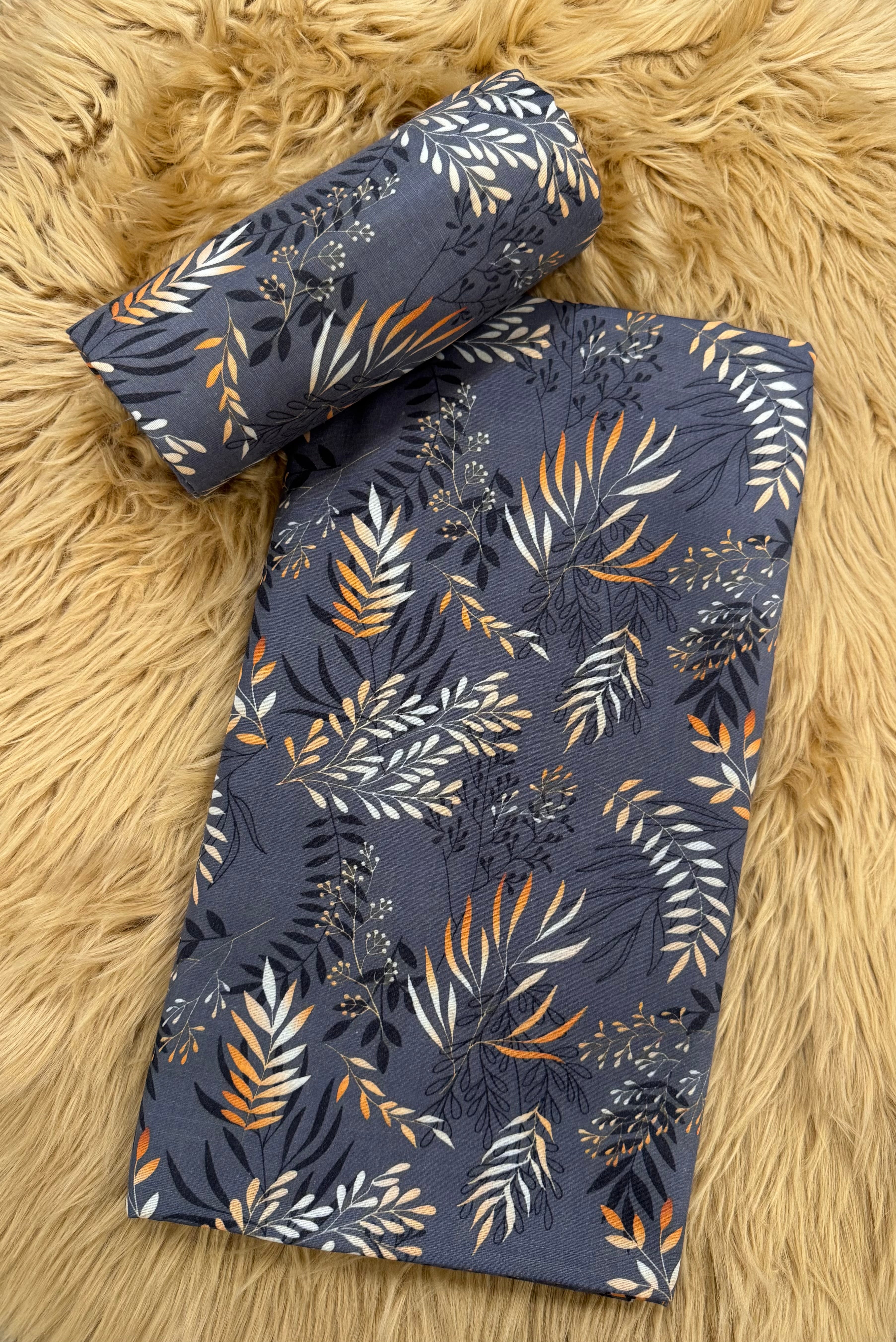 2 Piece- Unstitch (Khaddar)