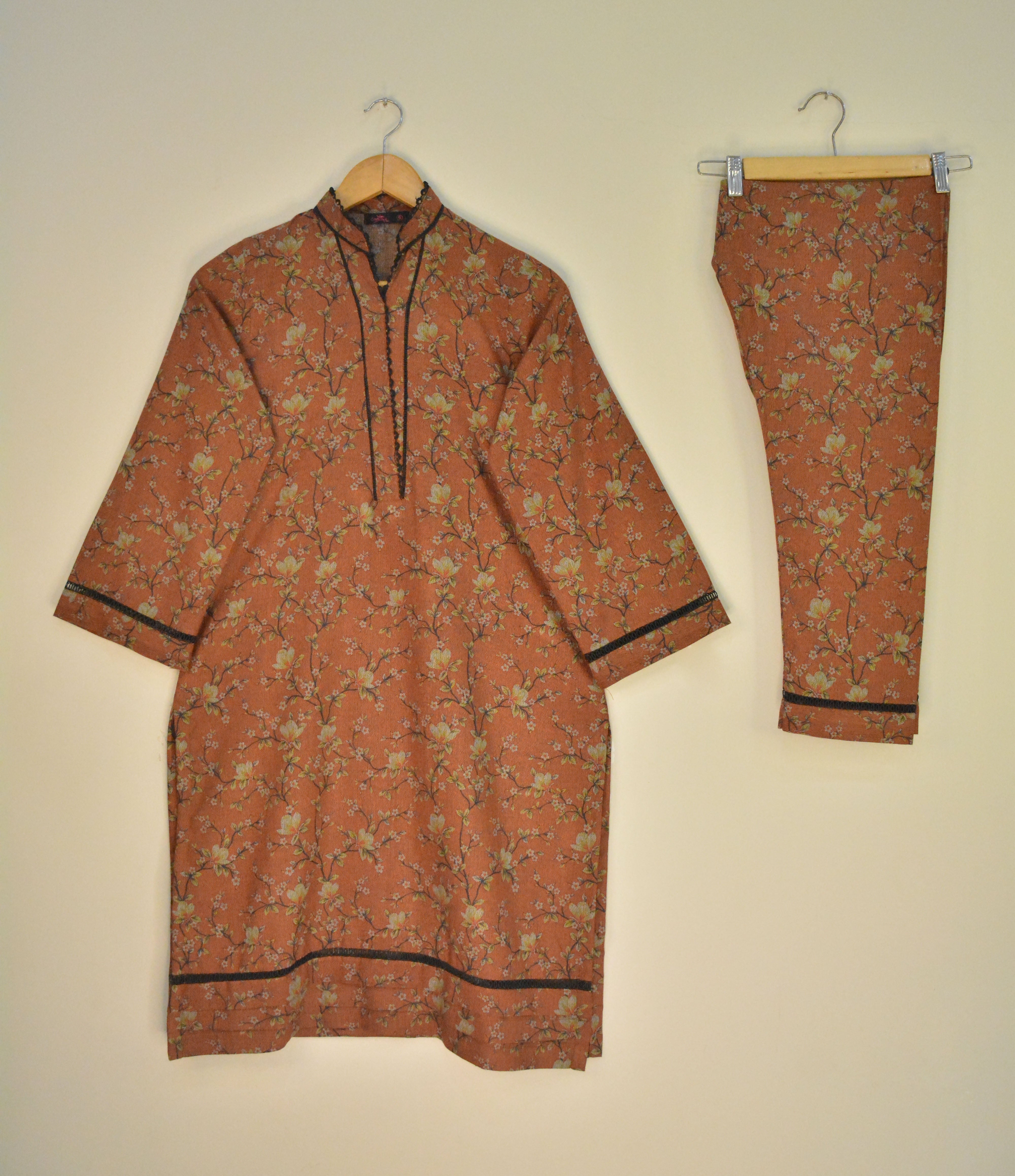 Stitched 2 Piece ( Dhanak- Winter)