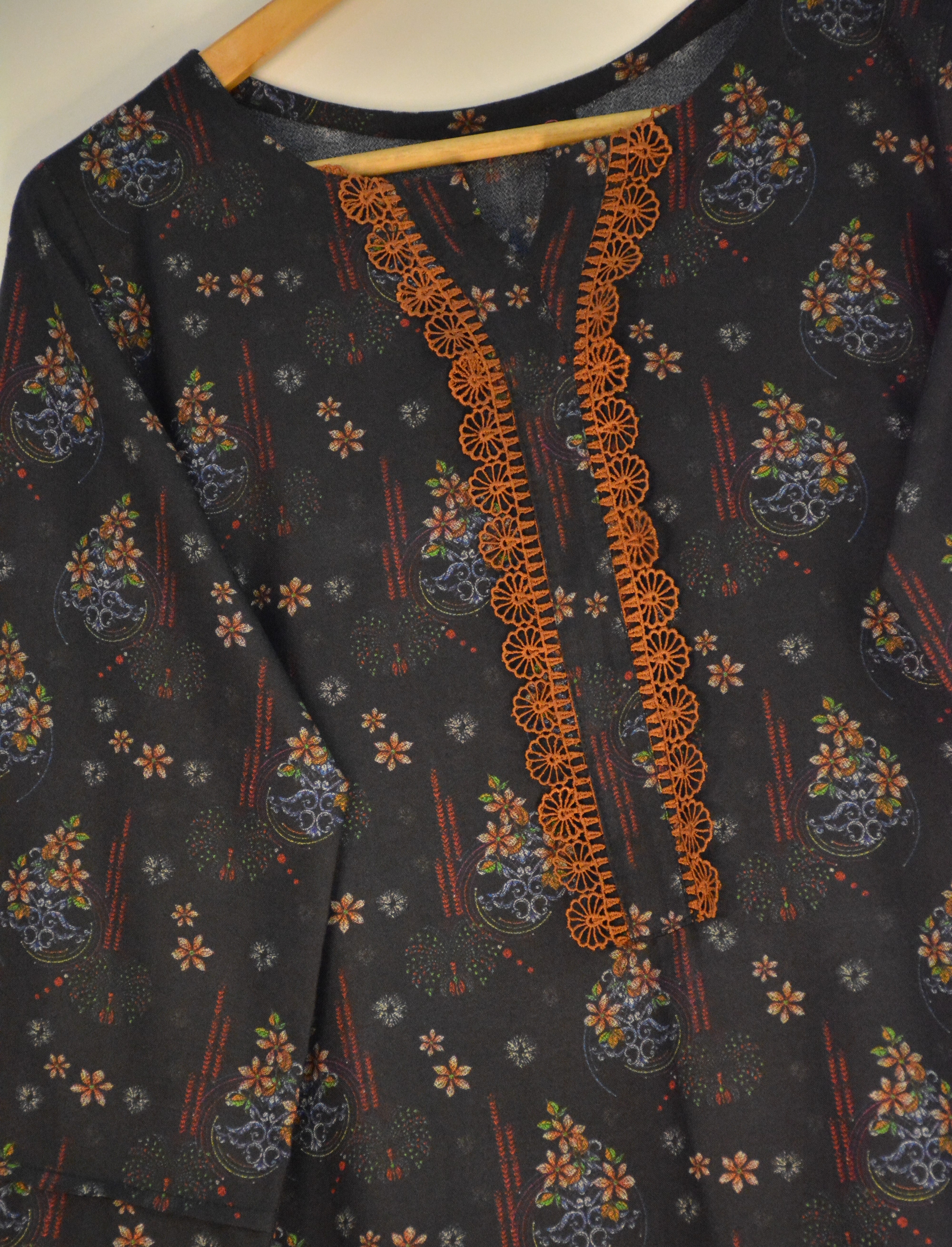 Stitched 2 Piece ( Dhanak- Winter)