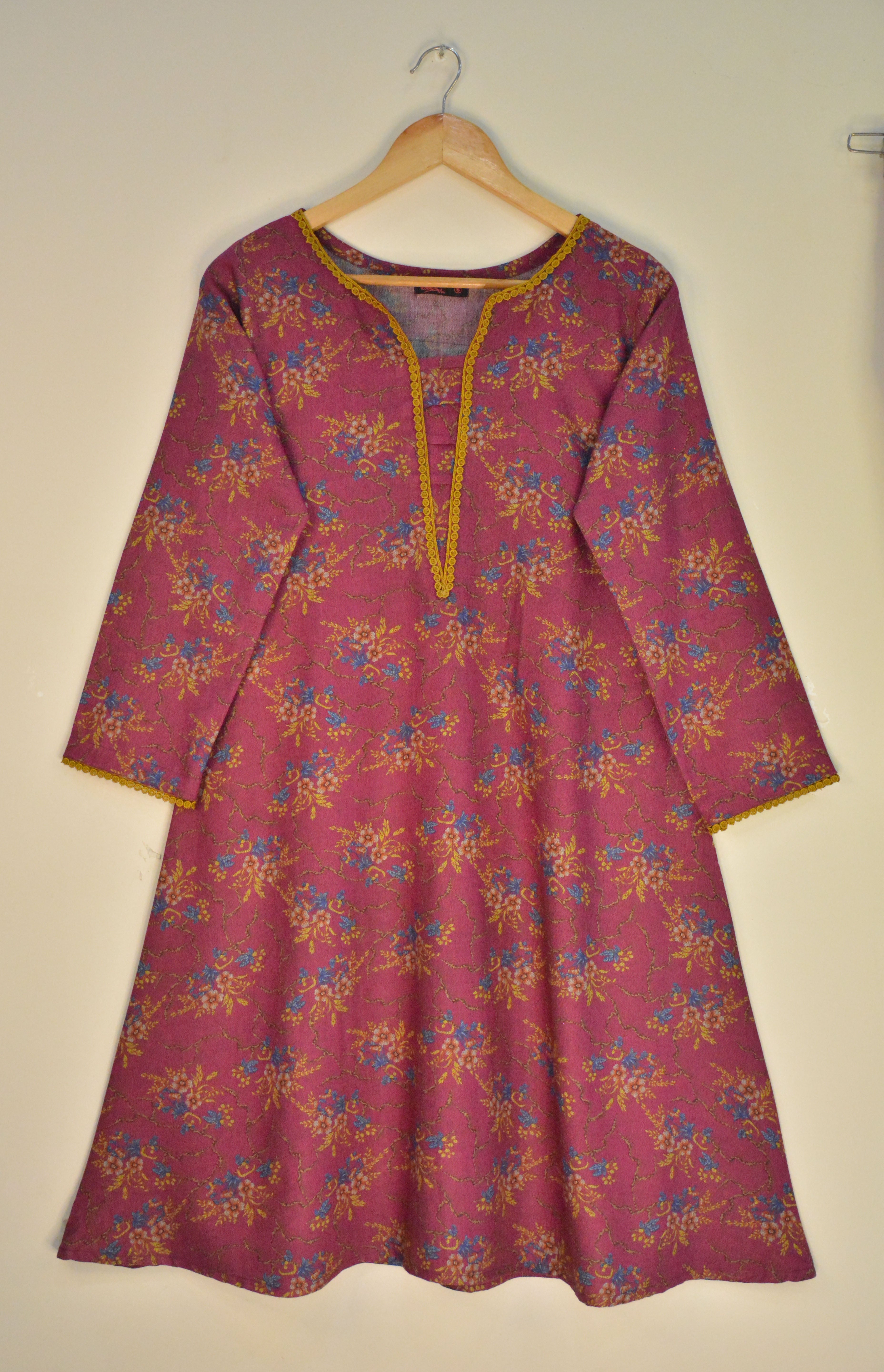 Stitched 2 Piece ( Dhanak- Winter)