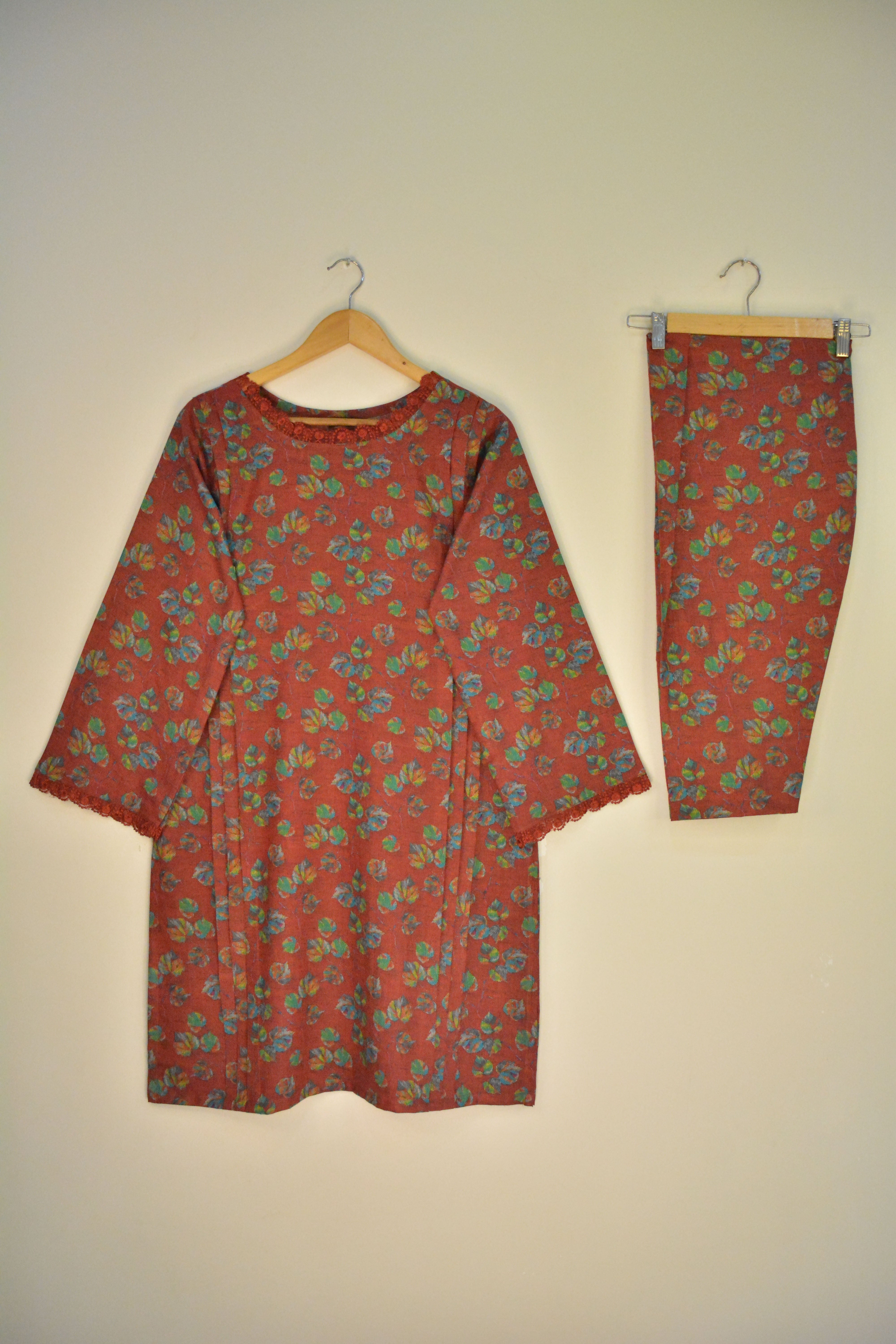 Stitched 2 Piece ( Dhanak- Winter)