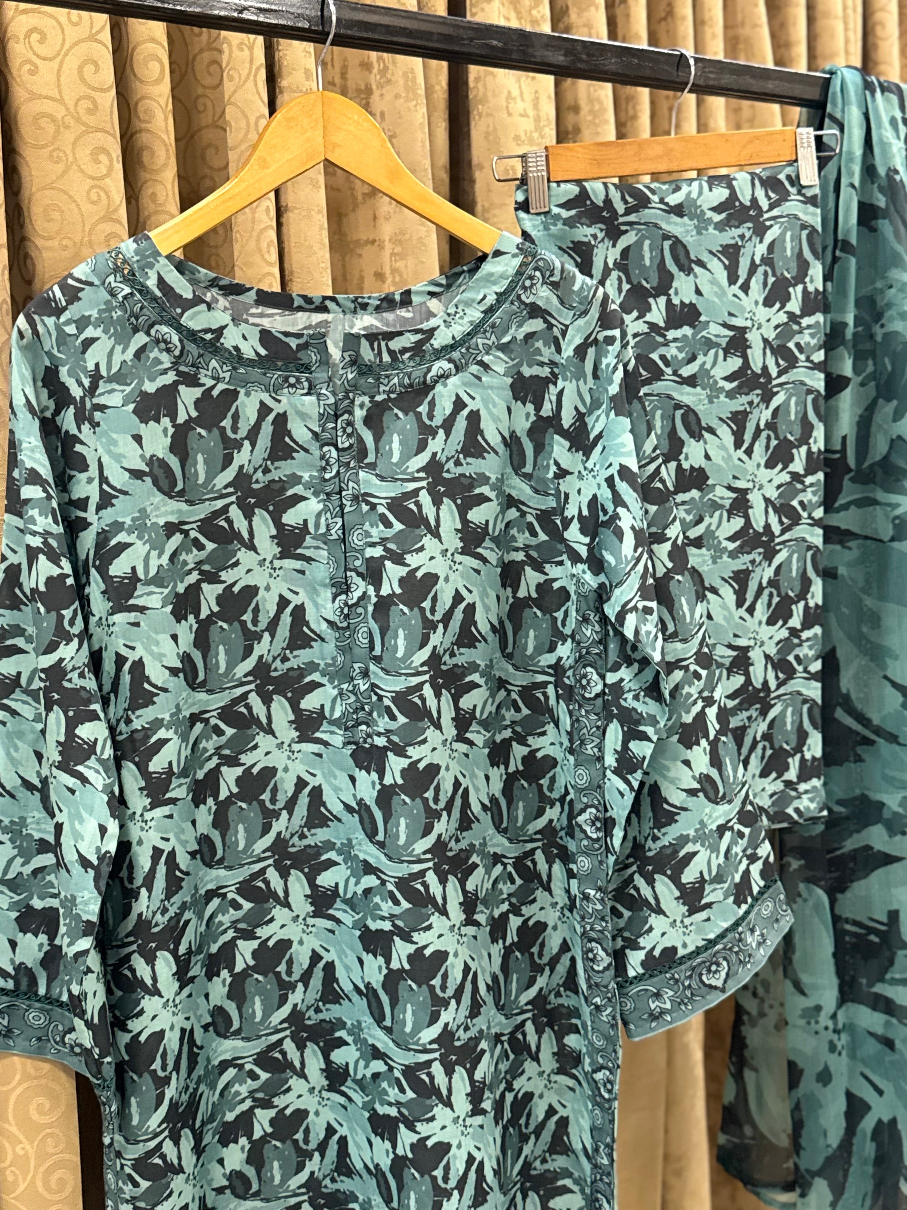 3 Piece-Printed Lawn Suit